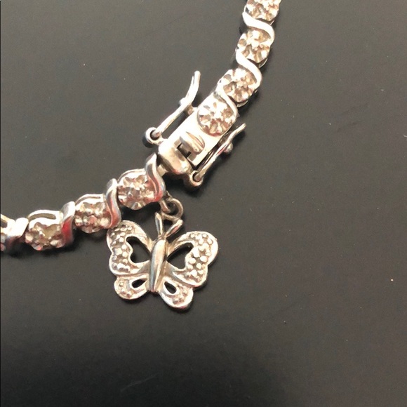 925 Silver Butterfly Bracelet - Picture 4 of 6